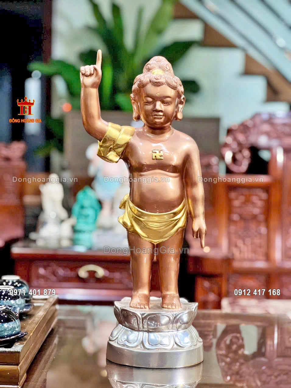 Các pho tượng Phật Đản sanh được những nghệ nhân có chuyên môn tay nghề giỏi của Hoàng Gia chế tác